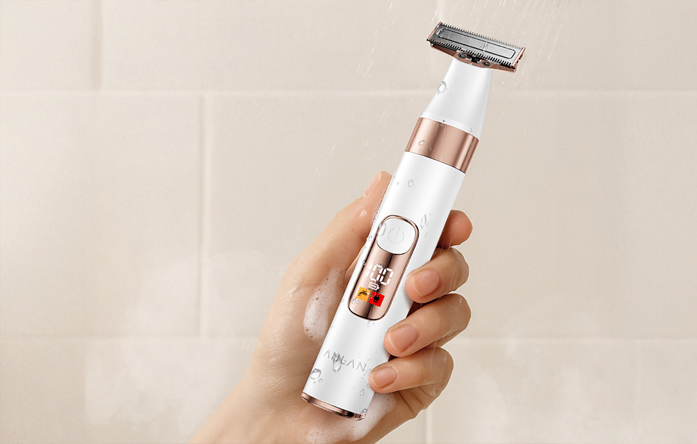 Tondeuse tenue en main