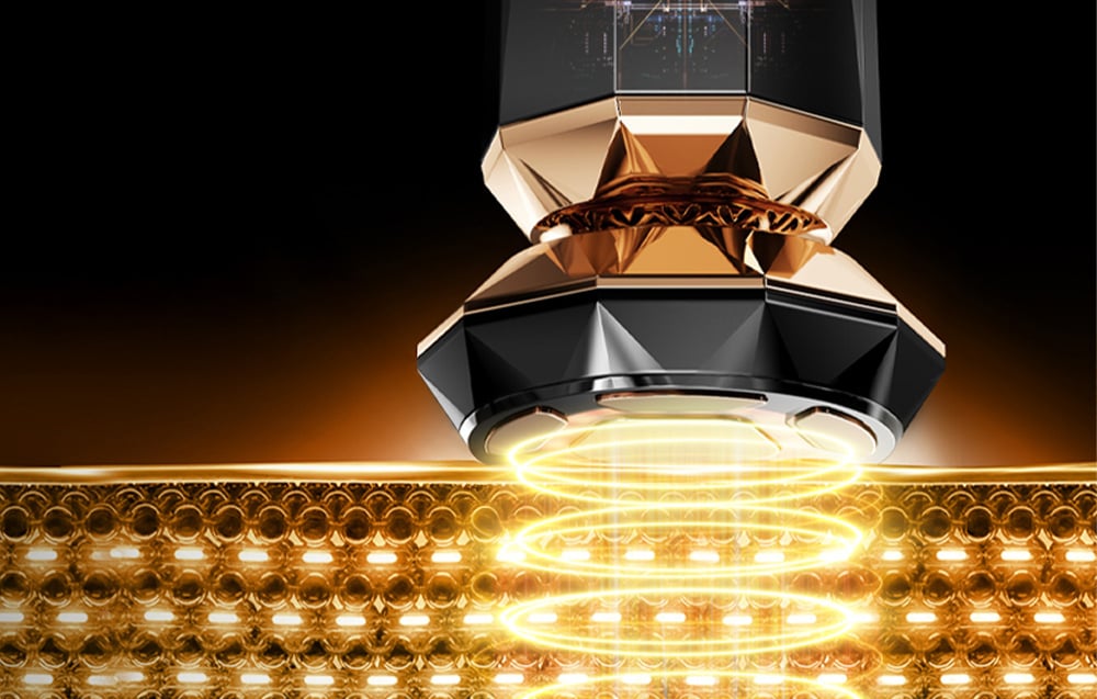 Appareil de massage lifting avec tête dorée