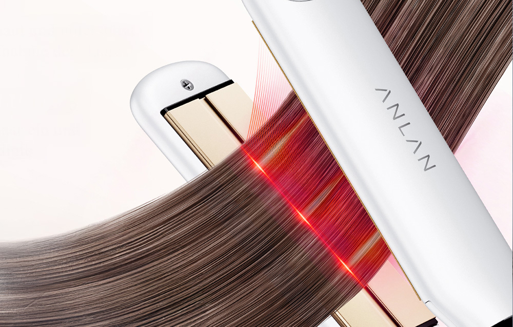 Lisseur avec ionisation et infrarouge sur une mèche de cheveux bruns