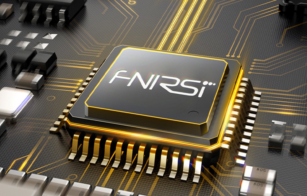 Photo montrant un élément de construction d'un multimètre numérique à pince.