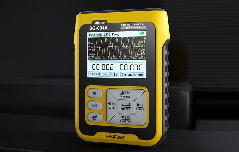 Générateur de signaux FNIRSI en jaune sur fond gris